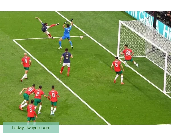 阿利松世界杯表现回顾：发挥稳定，助力巴西防守体系系